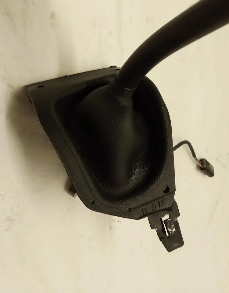 1999-2002 FORD F250 F350 SUPERDUTY EXCURSION SHORT WIRE SHIFTER w/ PERFECT BOOT - Image 4 of 4