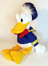 Donald Duck Plush Stuffed Toy Disney Store 7 1/2 inches Seated