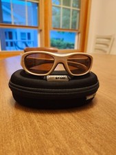 sports sunglasses youth with case and cleaning cloth. Grey color. Size 48-17.