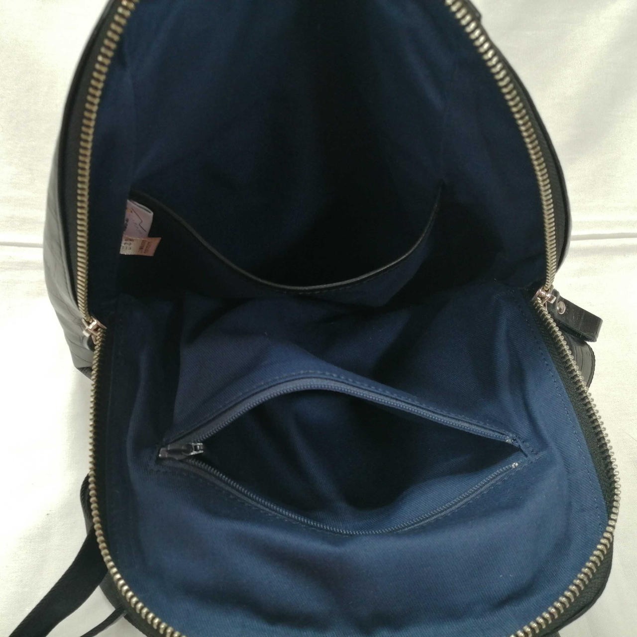 Crocodile Pattern Backpack Olitata Model Black Ol… - image 3