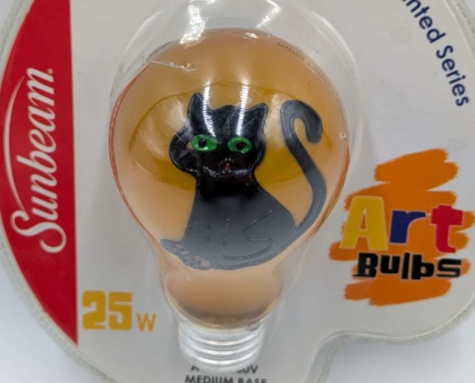 Sunbeam Art Bulb Hand Painted Cat Light Bulb 25W A19 130V Medium Base 2004 New - Image 2 of 4