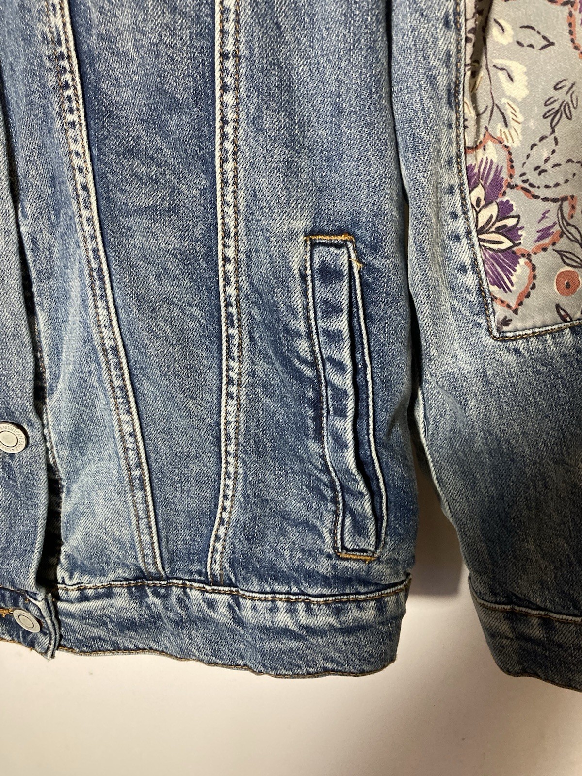 AMERICAN EAGLE Aztec Embroidered Patchwork Embell… - image 6