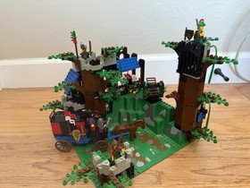 LEGO System Castle Dark Forest Fortress 6079 In 1996 Used Retired As Is