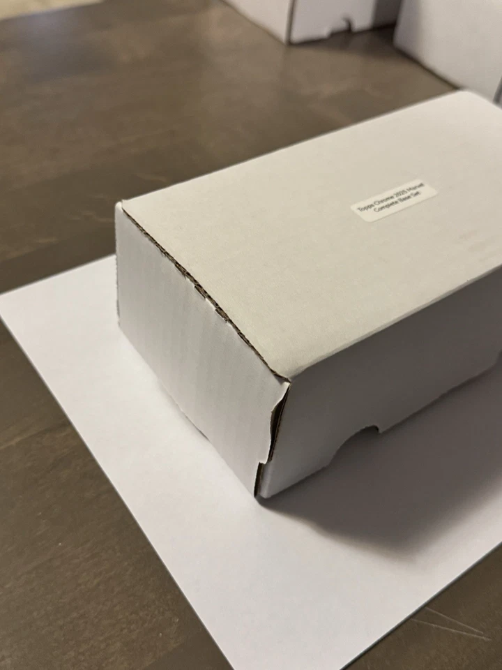 Topps Chrome 2025 Marvel Complete 200 Card Base Set - Image 4 of 4