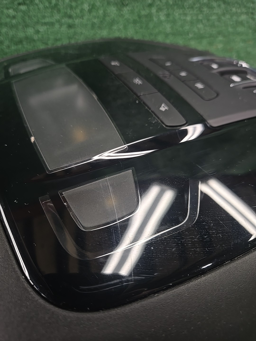 2014 - 2019 MASERATI GHIBLI OEM INTERIOR ROOF DOME LIGHT ASSEMBLY 06700247120