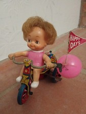 JOUET VINTAGE MECANIQUE-MTU-GIRL TRICYCLE-METAL-ANNEE 60-COREE-FONCTIONNE