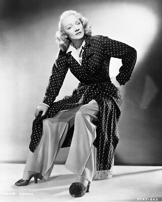 MPB7-021 1930s RARE Actress Singer Marlene Dietrich 8