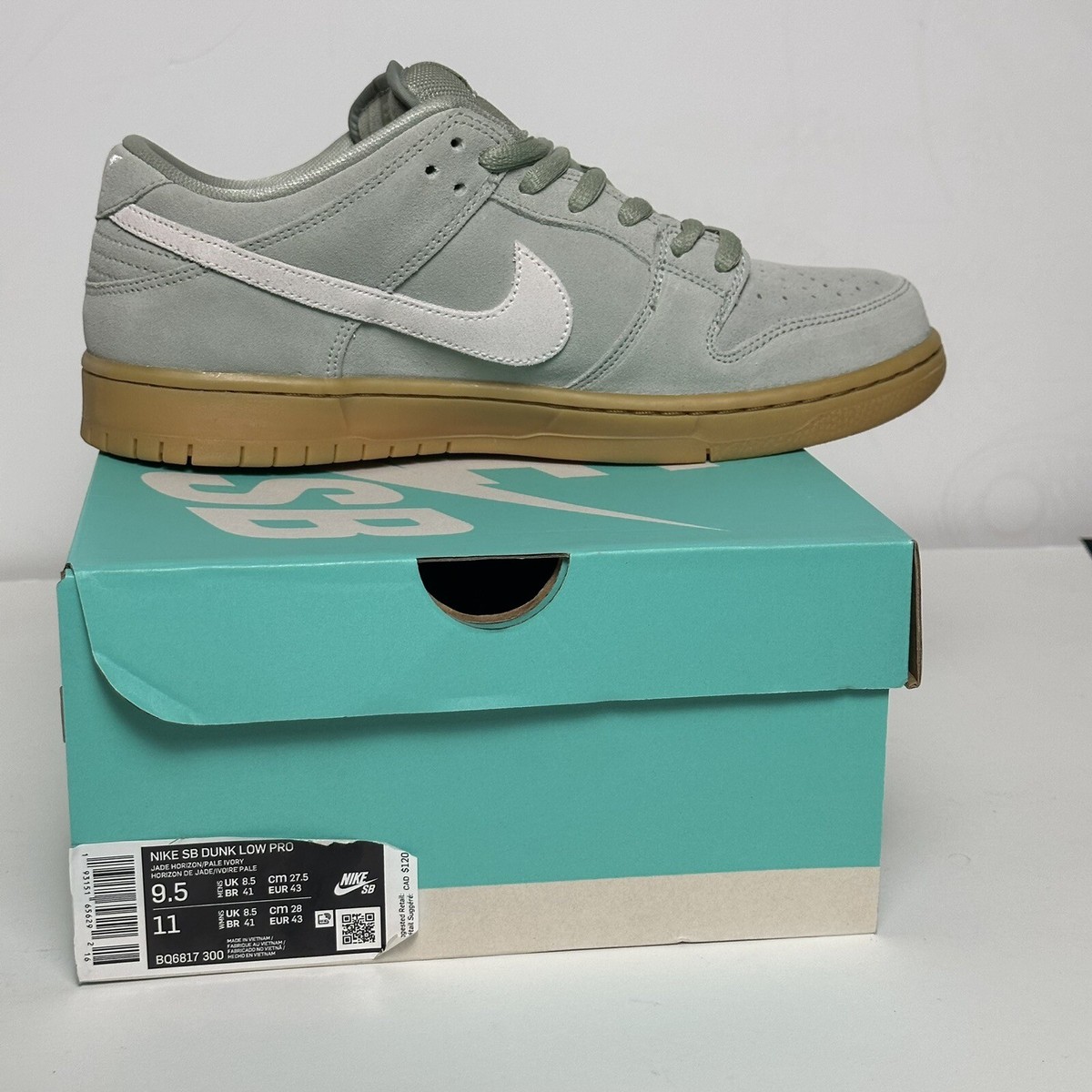 Nike SB Dunk Low Pro Jade Horizon/Pale Ivory Nike Dunk Low Jade Horizon / Light Silver - Oct 2024  main image 3