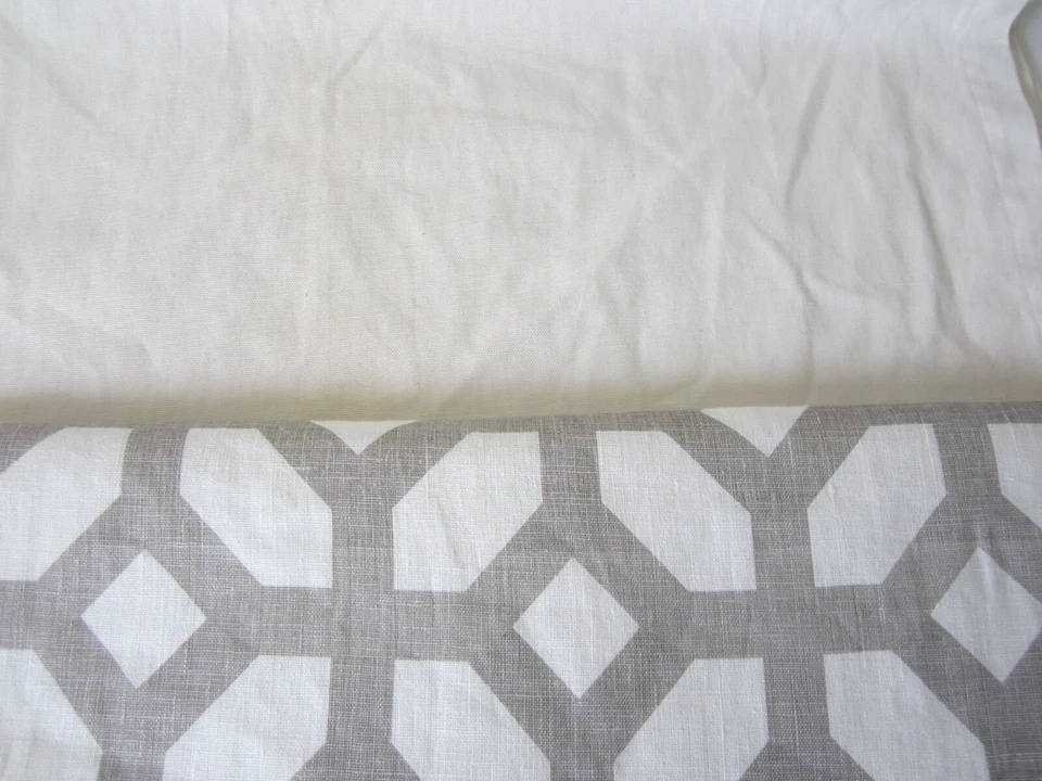 Cortina de bainha geométrica cinza Pottery Barn, 1 painel, 44”x 84” forrada - Imagem 3 de 4