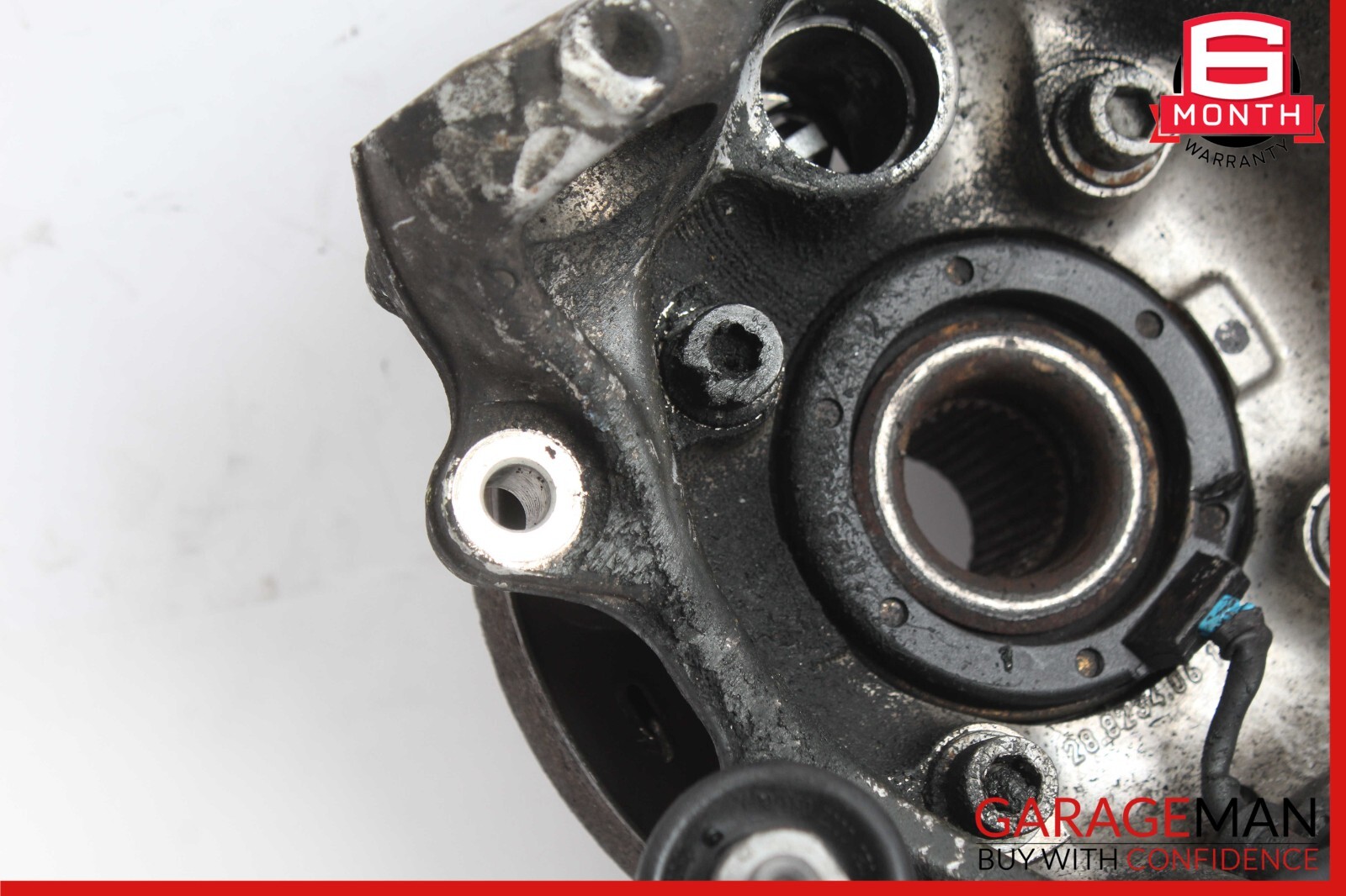 06-10 Maserati Quattroporte M139 Rear Right Side Spindle Knuckle Hub OEM