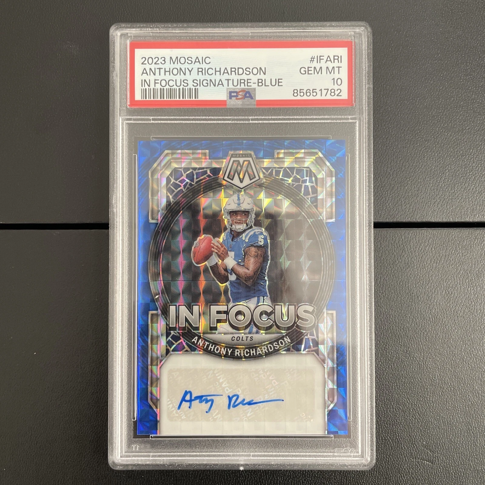 Anthony Richardson Panini Mosaic in Focus Signature #IFARI Blue