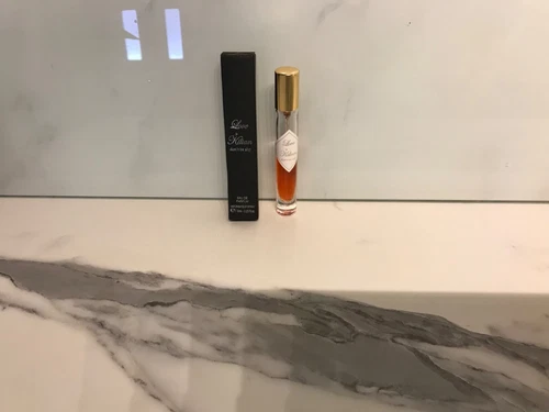 KILLIAN LOVE DONT BE SHY Perfume.