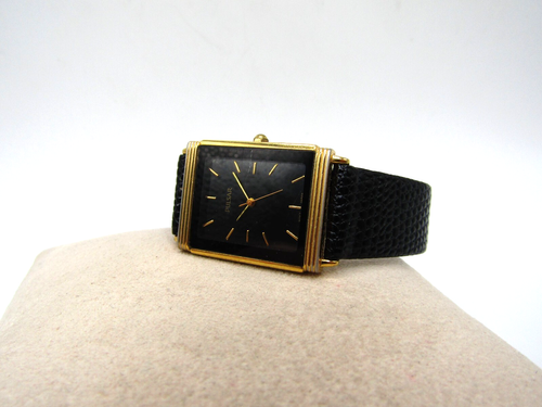 Vintage Rare Gents Pulsar by Seiko V701-X042 Black Dial Tank Watch Lizard Strap