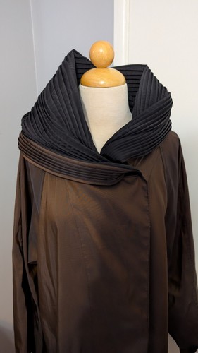 mycra pac now donatella raincoat Hoodie Reversible Black/Bronze Brown Sz OP - Picture 2 of 11