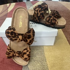 Women s Leopard Print Bow Slide Sandals Slip-On Sz. 6.5