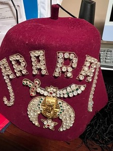 Shriners Jeweled Fez Hat Craddock Uniforms K.C. Skinner Pre 1968 size 7 1/8