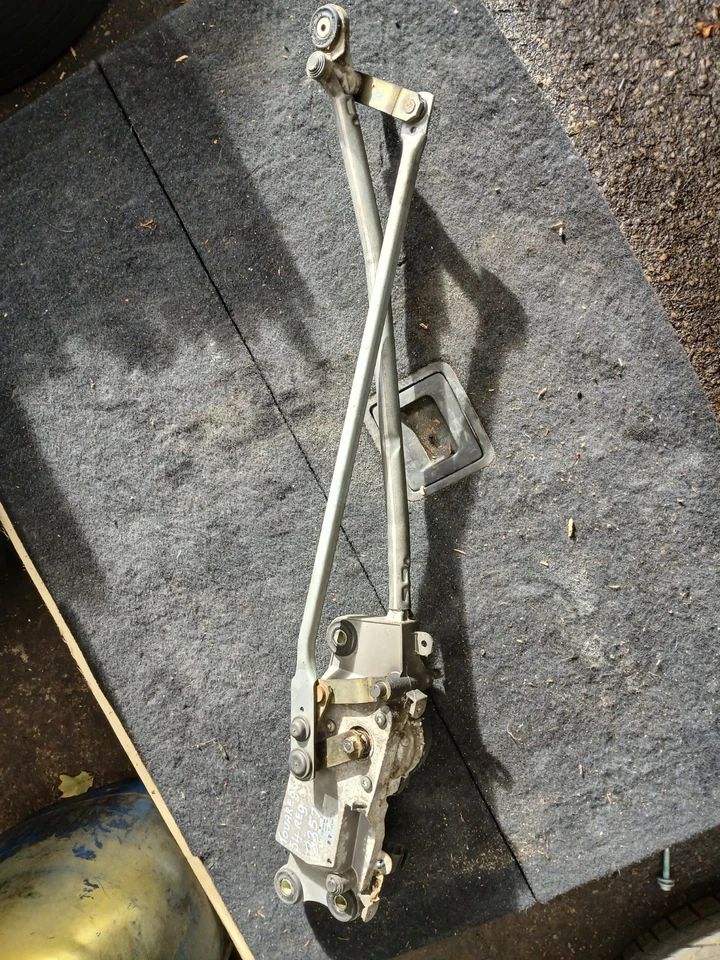 МОТОР ПЕРЕДНЕГО СТЕКЛООЧИСТИТЕЛЯ VOLKSWAGEN VW TOUAREG + СВЯЗЬ 7L0955023L 2003-2010 (2004) ~ - Изображение 2 из 4