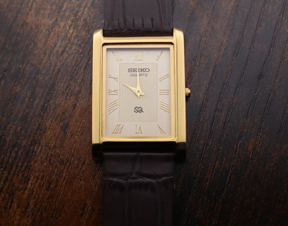vintage Seiko Quartz Slim Tank Men White Dial Dark Brown leather
