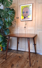 MID CENTURY DINING TABLE WITH RETRO SPLAY LEGS VINTAGE SEATS FOUR BEECH AND ELM