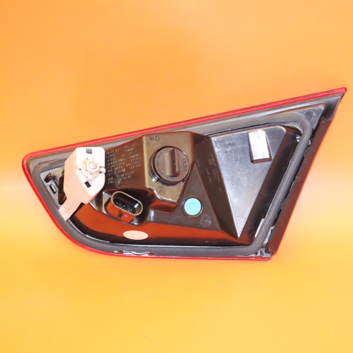 Maserati Ghibli 2014-2018 Left Luggage compartment light P/N 670004682