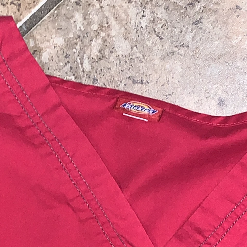 Juego Exfoliante Dickies Mujer Rojo 2x Sin Manchas Hogar Libre de Humo Foto 3 de 3