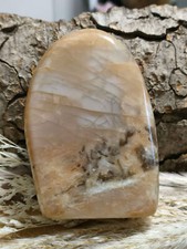 Pierre de Lune orangé reflets nacrés