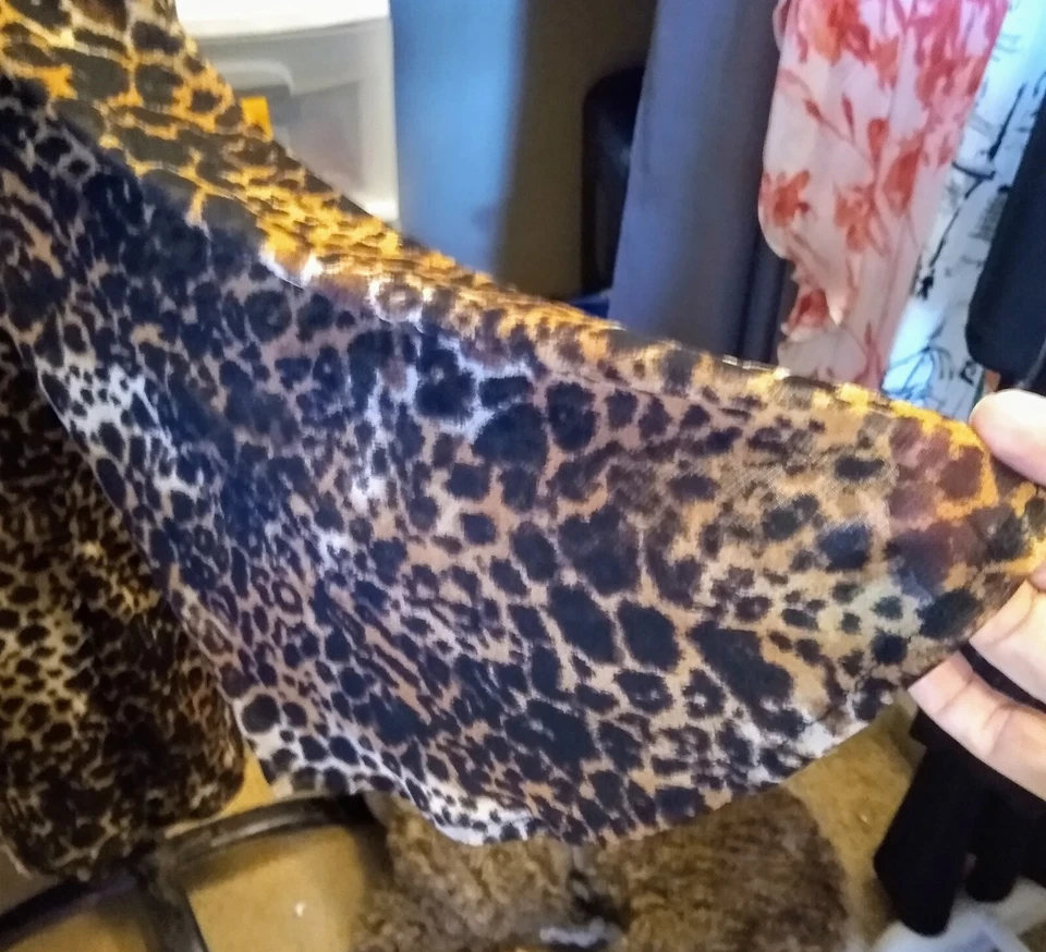 Blusa Alfani Talla XL Axilas 25 en Hombros Abajo 26 en Parte Inferior 30 en Foto 4 de 4