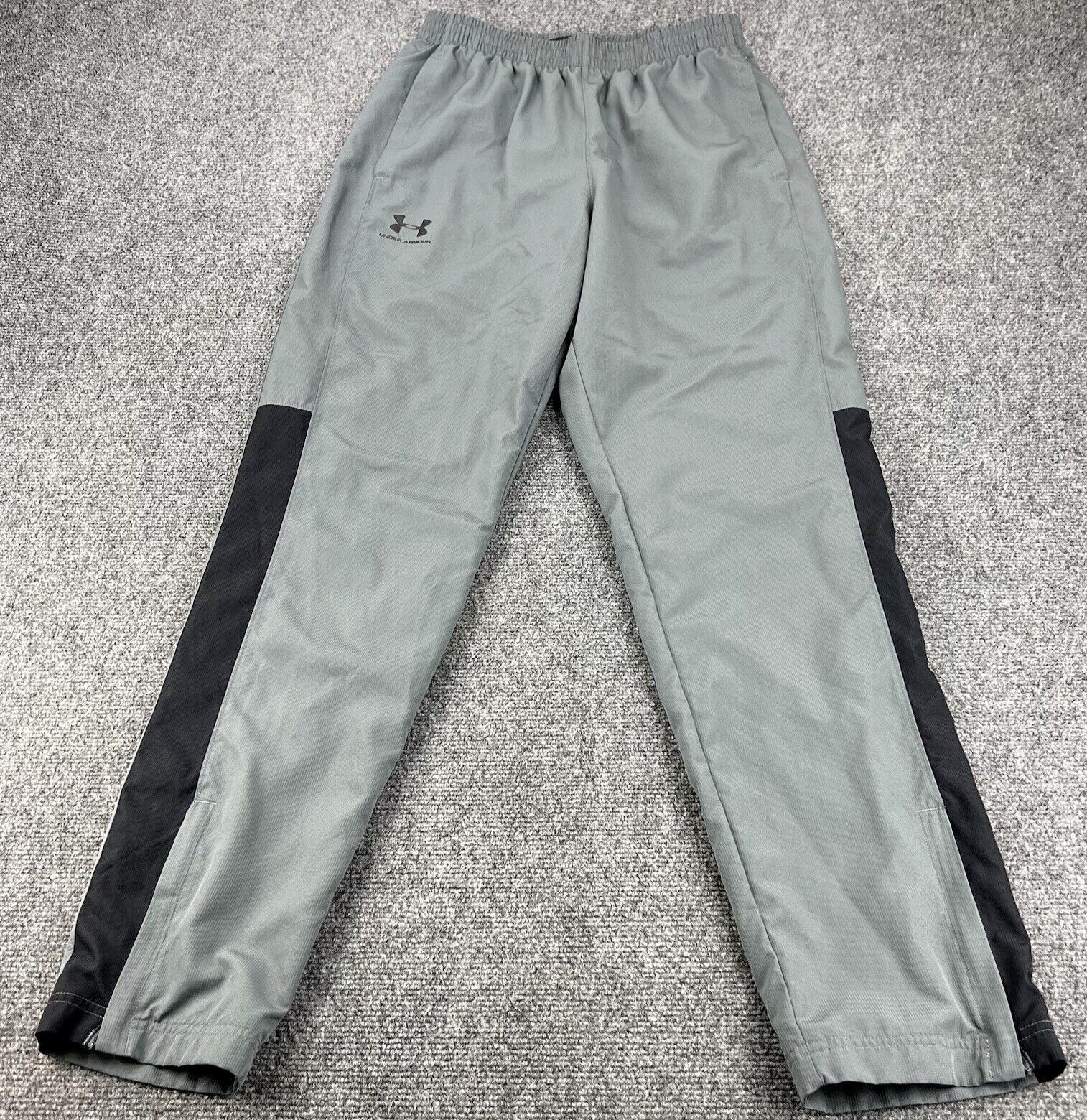 Under Armour  Joggers Mens Medium Gray Fitted Track Pants Lightweight Zip Leg