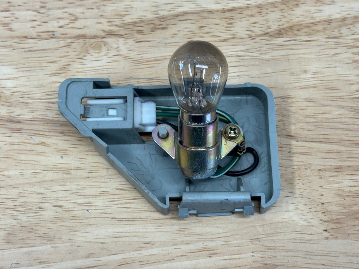 1989-1994 Nissan 240sx S13 Right RH Tail Light Bulb Assembly
