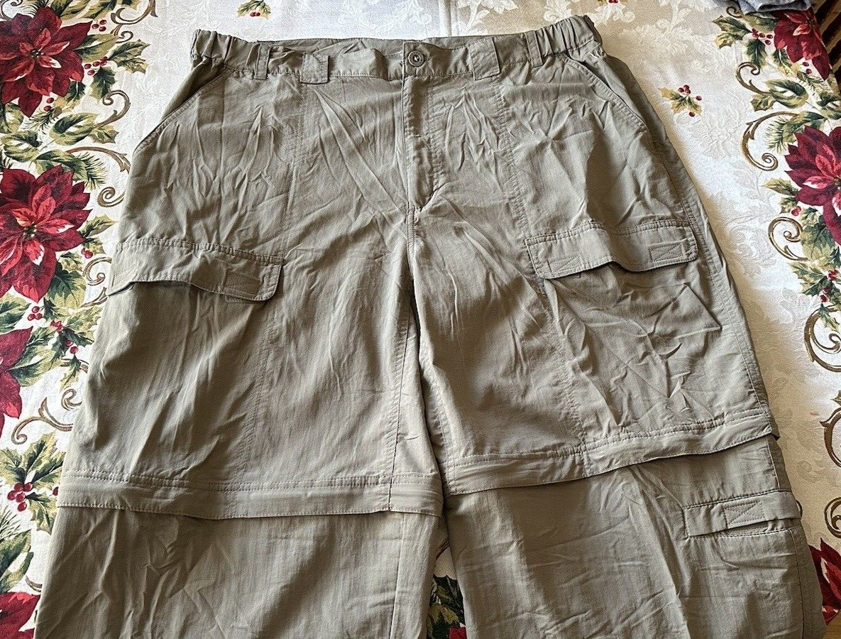 2 Pair White Sierra Convertible Cargo Pants Zip Off L… Gem