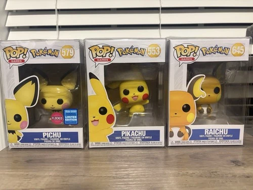 Funko Pop! Vinyl: Pokémon Pichu Flocked Figure #579 WonderCon Exclusive LOT