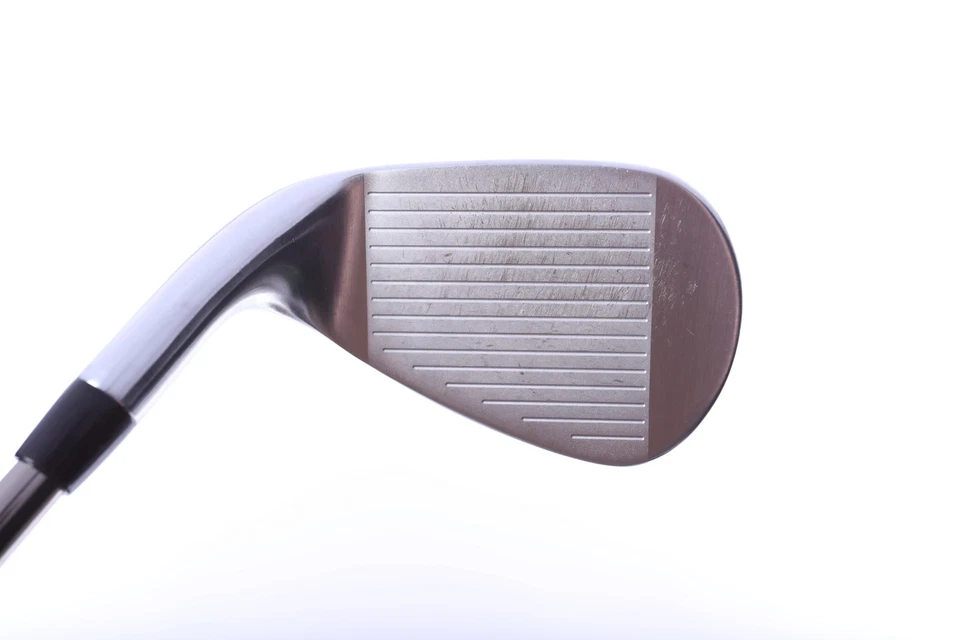 Cuña Titleist T400 49* derecha 35 pulgadas varilla de grafito flexión regular Foto 2 de 4