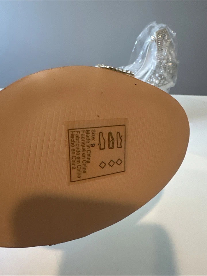 DB STUDIO Bridal Shoe Size 9 - Image 4 of 4