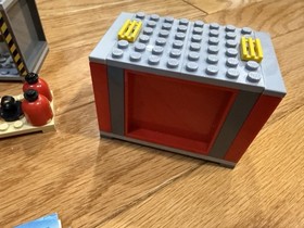 LEGO CITY HARBOUR CONTAINER STACKER, SET 7992, WITH INSTRUCTIONS