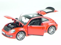 VW Beetle 2012 Rot Modellauto 18042 Welly 1:18