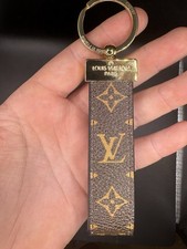 Louis Vuitton Dragonne BROWN Monogram Key Chain/Holder - Pre-Owned