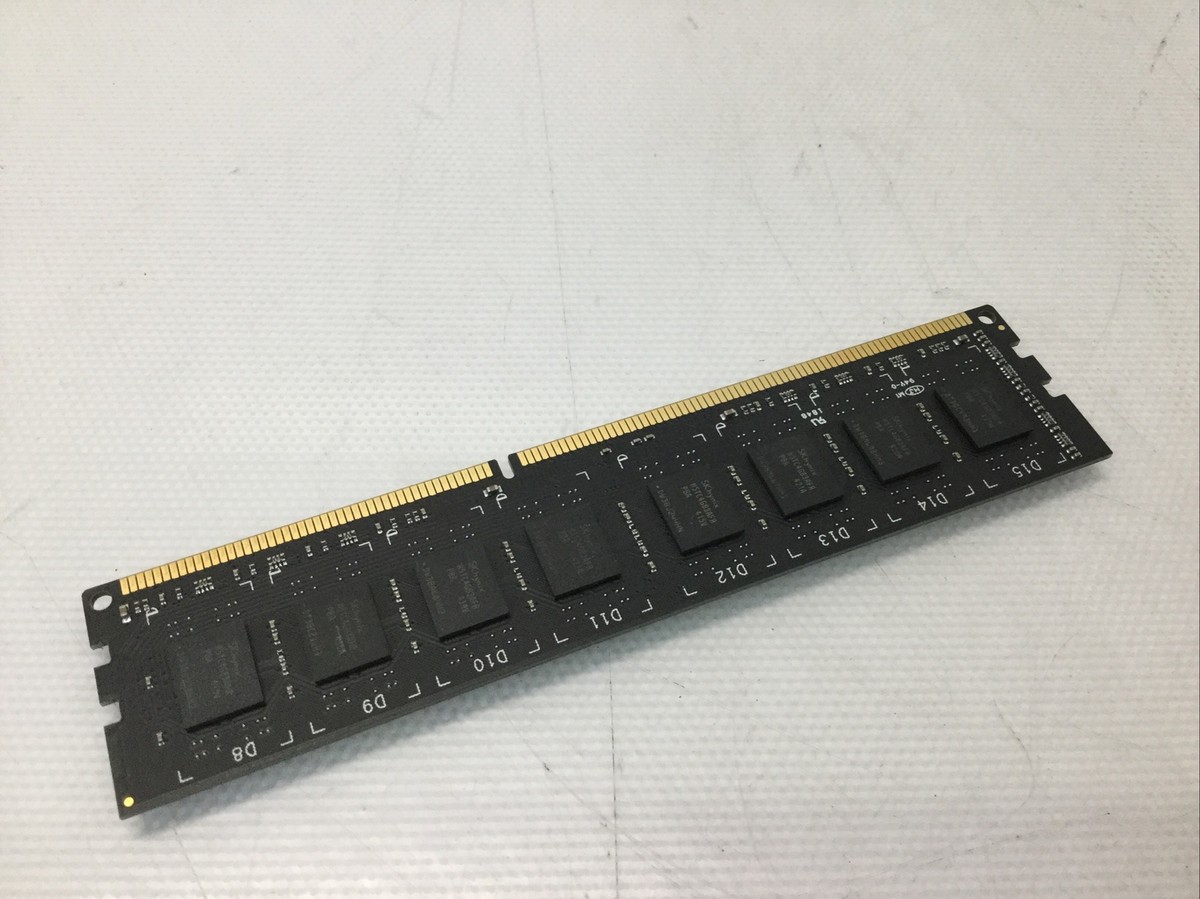TEAM GROUP 8GB DDR3 1600 TED38G1600C11BK 240-pin Desktop Memory