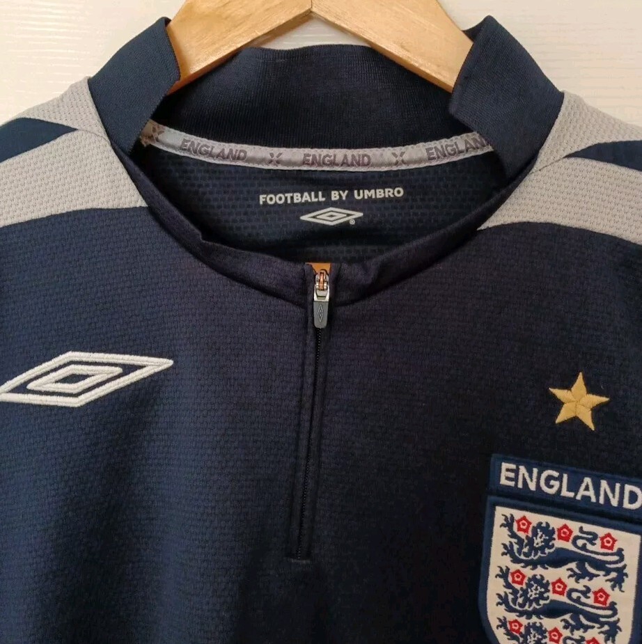 ENGLAND National Football Team UMBRO Top Nationwide Sponsor 2010 1
