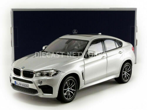 Kyosho BMW V12 LMR BMW Motorsport 1/18 scale Le Mans Racing Car