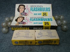 Lot of Vintage Sylvania & GE Flash Flashbulbs