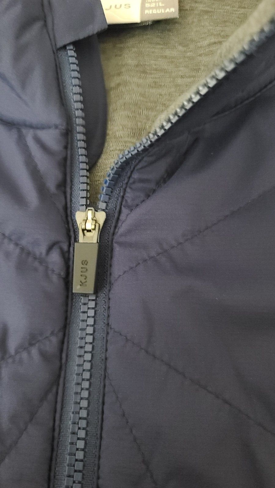 KJUS Mens Retention Jacket Full zip Blue Gray Company Logo Quilted Full