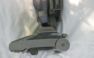 Eureka World Vac Mega Boss 9834 Upright Vacuum Cleaner w