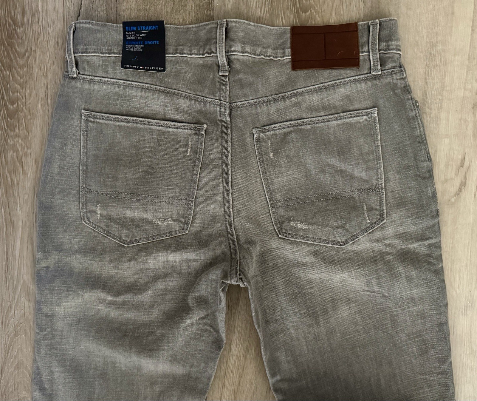 Tommy Hilfiger Premium Slim Straight Jeans Men Size 33 X 32 Distressed Gray Wash thumbnail 6