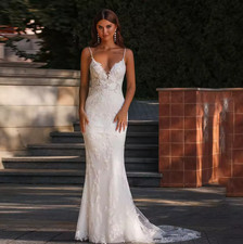 Spaghetti Strap Mermaid Wedding Dresses V Neck Sleeveless African Bridal Gowns