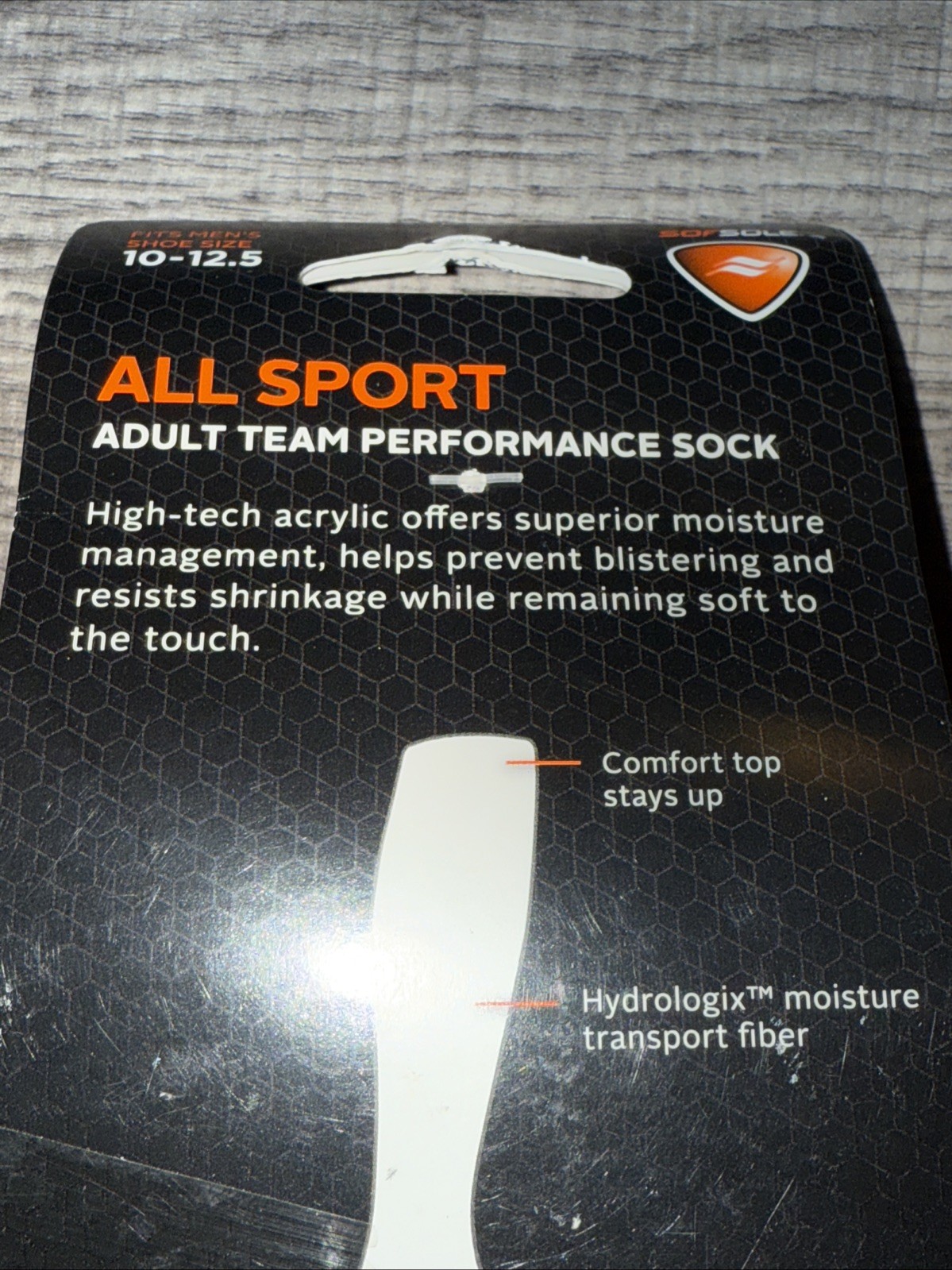 NEW NIP 2 Pair Of TCK All Sport Performance Socks Large (10-12.5) RED