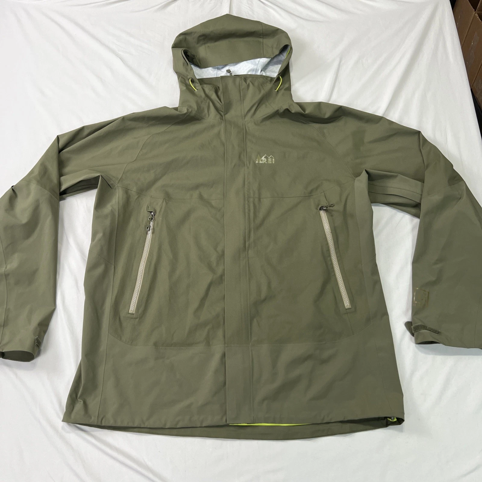 Rei E1 Elements Jacket Mens XL Green Full Zip Waterproof Windproof Hooded Hiking
Opens in a new wind
