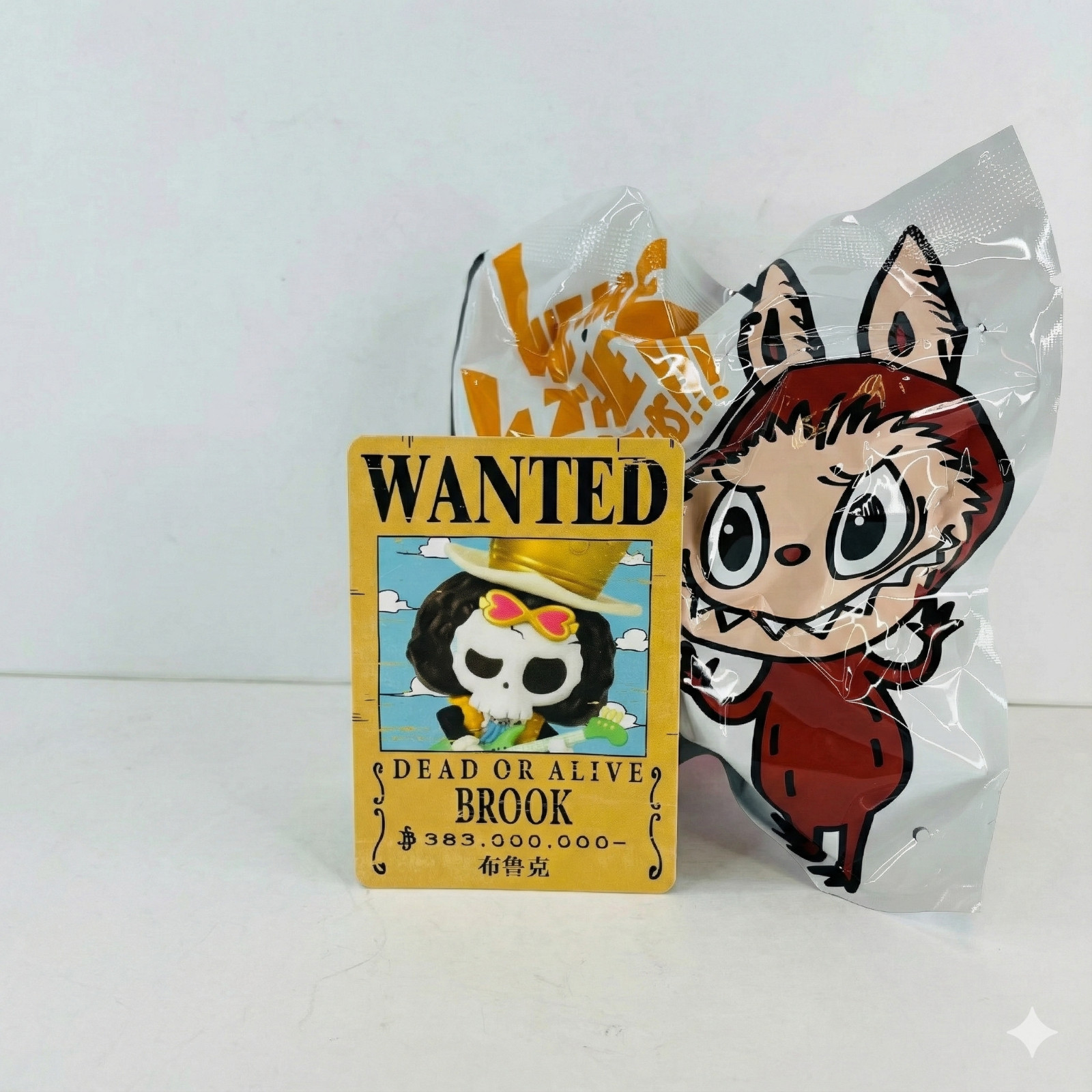 POP MART Labubu Los Monstruos x Una Pieza - Figura BROOK (Sin Caja - Figura y Tarjeta)