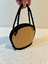 Baskets of Cambodia Tatami Grass Woven Small Purse - New - Never Used - NICE!