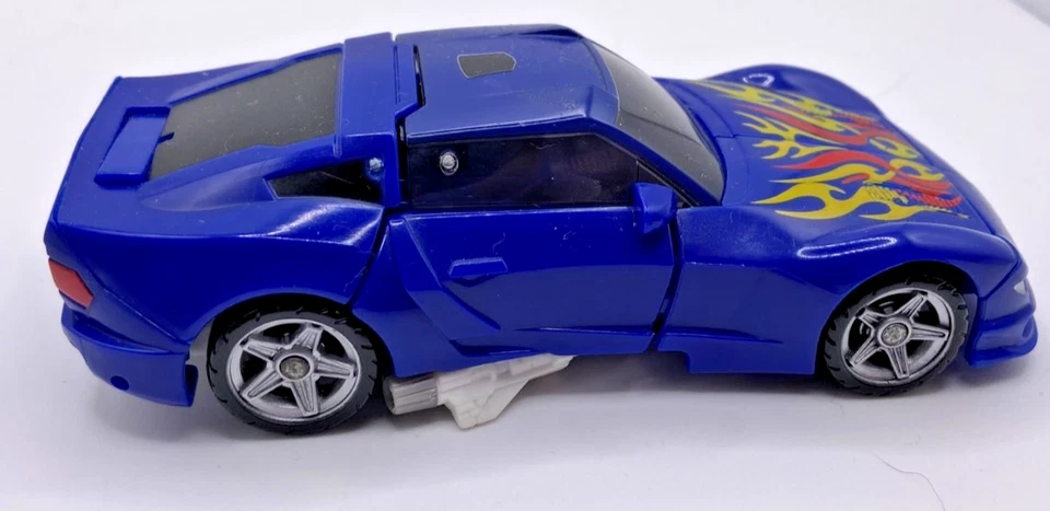 2010 Hasbro Transformers RTS Deluxe Class  Turbo Tracks preowned - Image 4 of 4