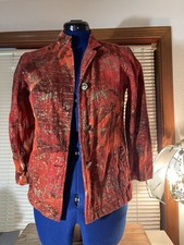 CHICOS Jacket Size 1 Red and Gold Crinkle Style Jacket Shimmer Button 3/4 Sleeve